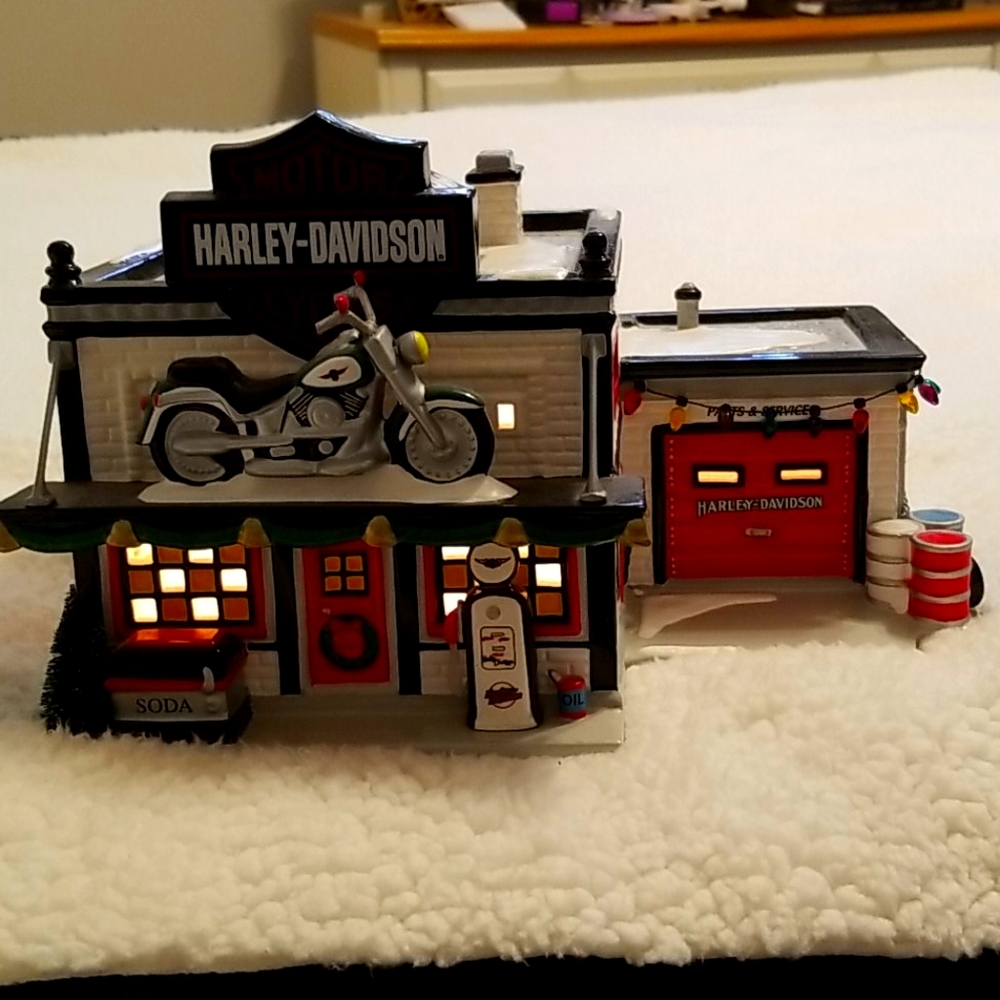 HARLEY DAVIDSON DEPT. 56 MOTORCYCLE SHOP